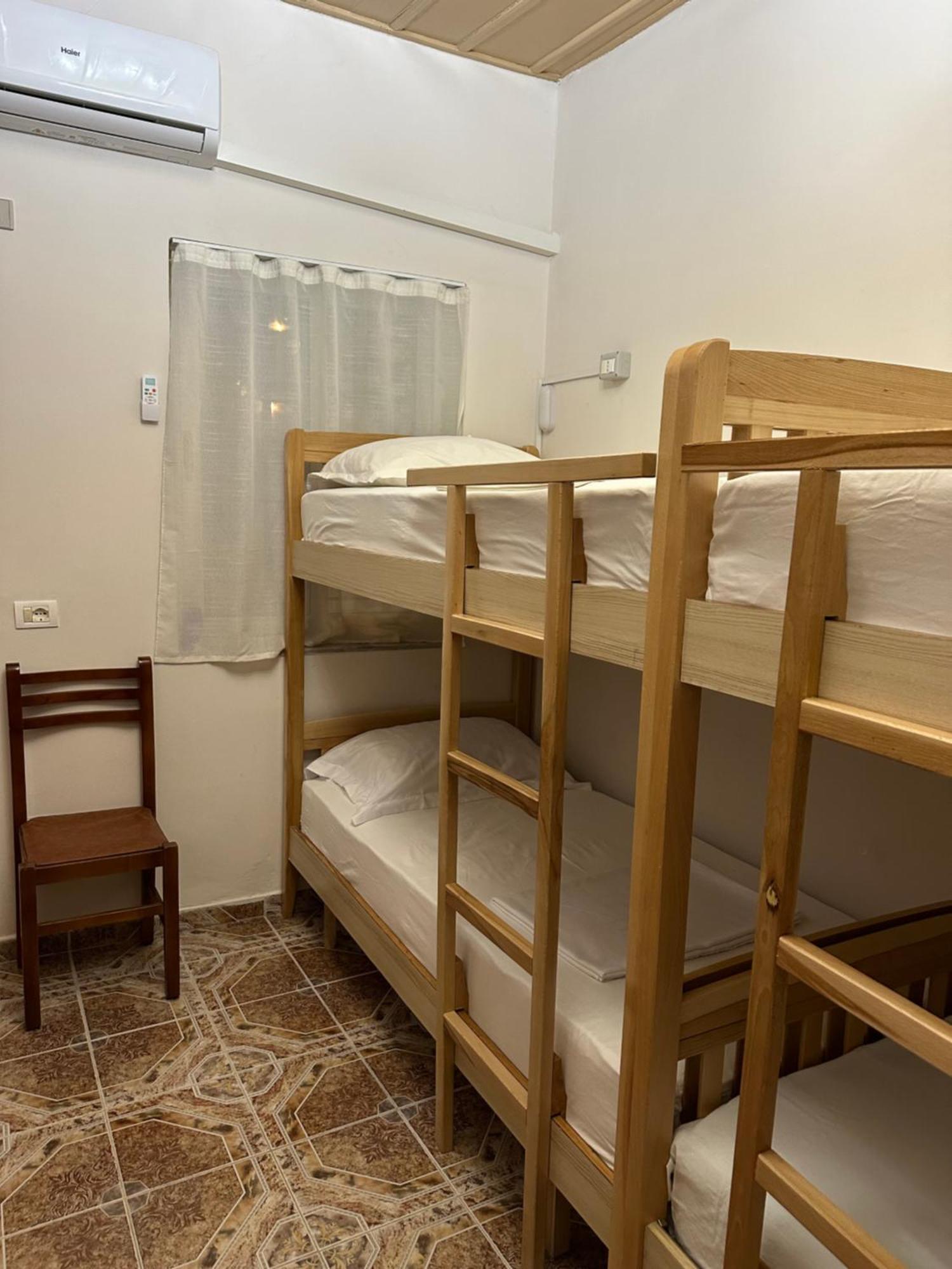 Tirana Lemon Breeze Hostel Экстерьер фото
