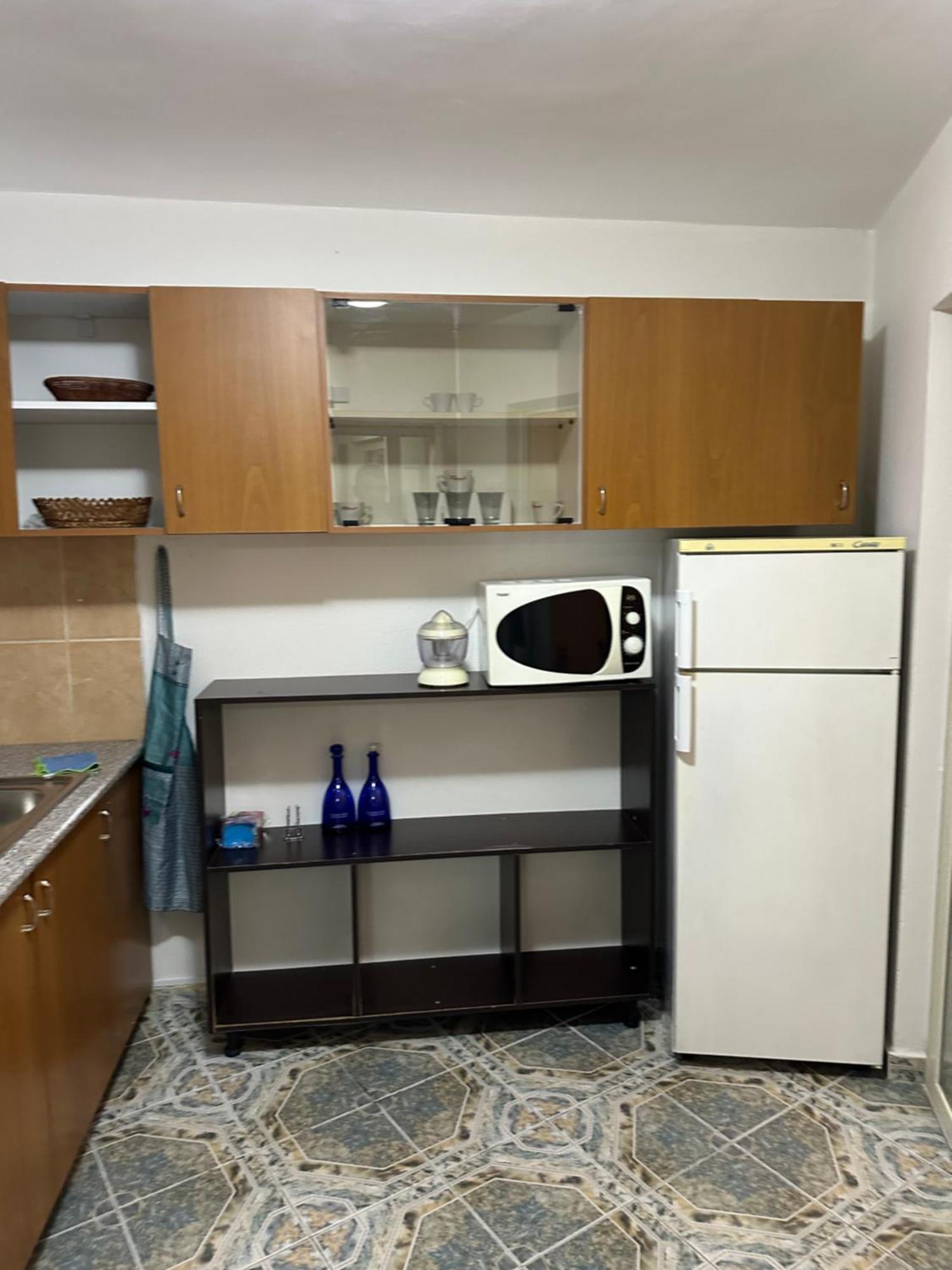 Tirana Lemon Breeze Hostel Экстерьер фото