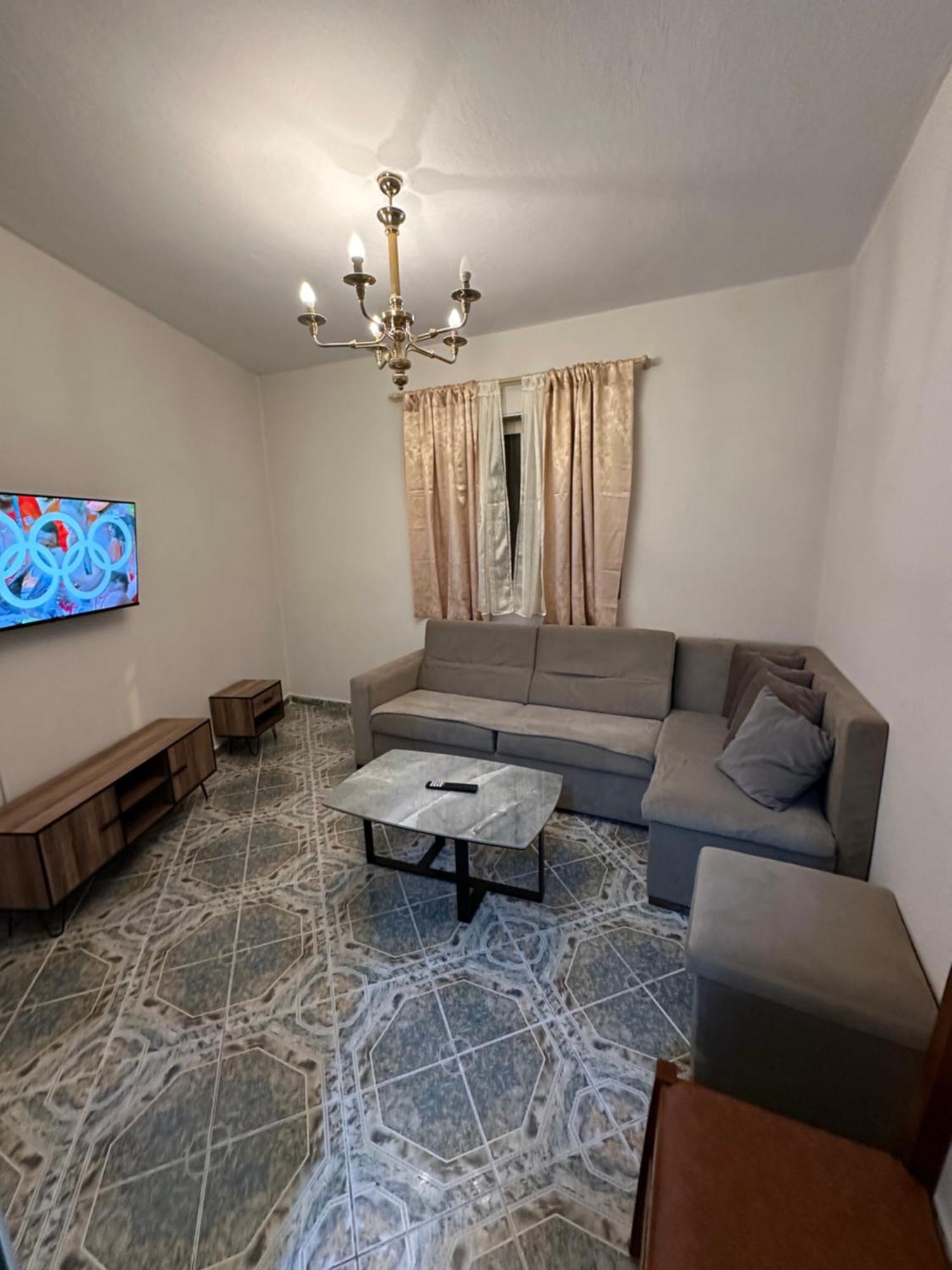 Tirana Lemon Breeze Hostel Экстерьер фото